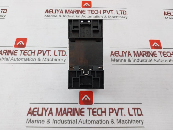 Siemens 3Rv1011-1Ja10 Circuit Breaker For Motor Protection 600V 10 Fla Max