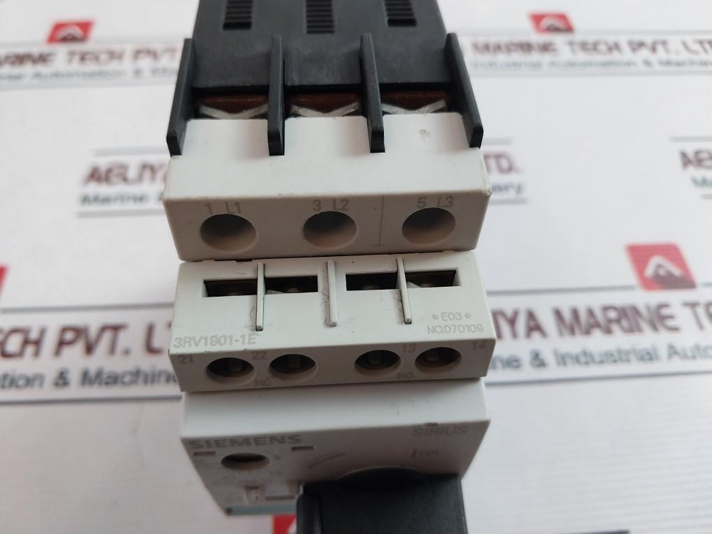 Siemens 3Rv1021-1Ea15 Motor Protection Circuit Breaker 50/60Hz