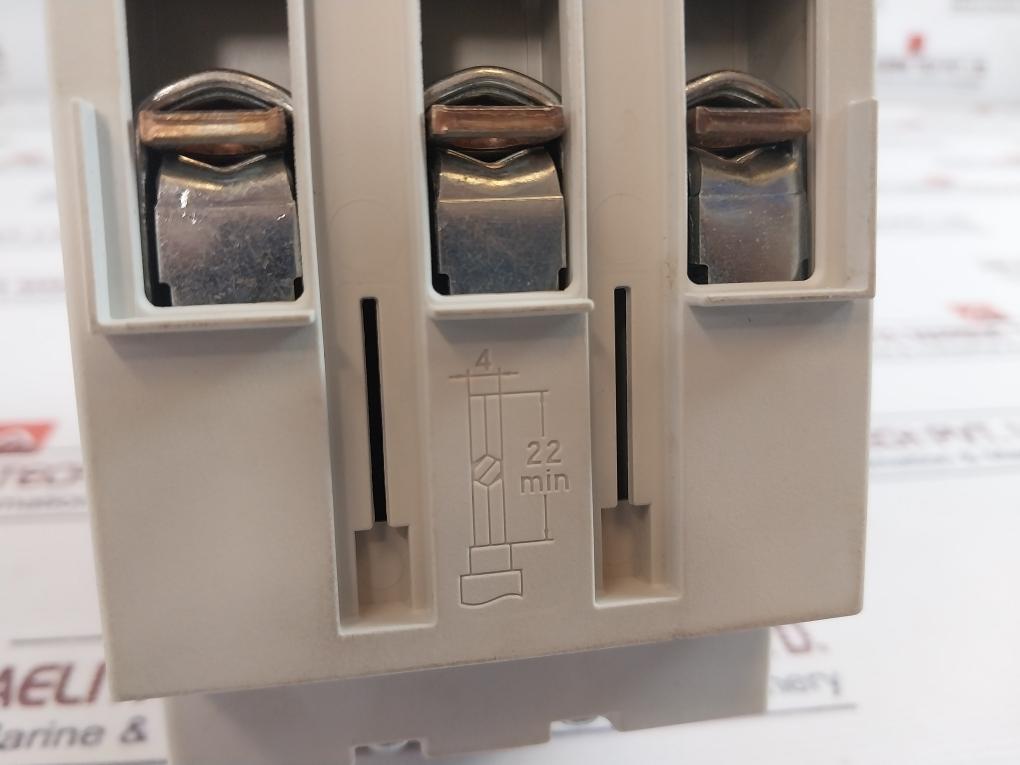 Siemens 3Rv1341-4Kc10 Circuit Breaker 600V 50/60Hz