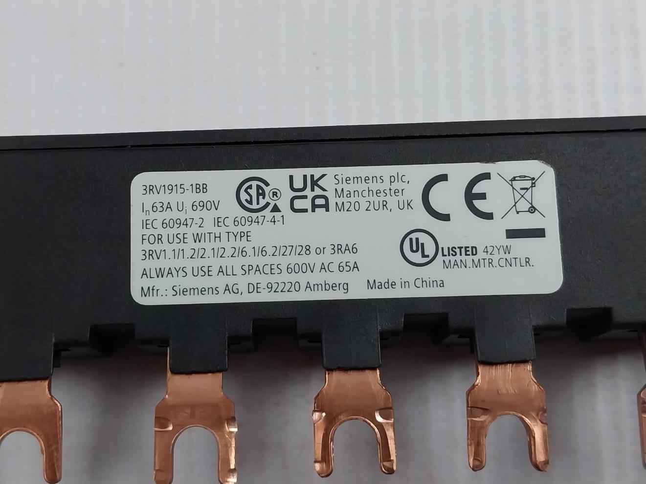 Siemens 3rv1915-1bb 3-phase Busbars Modular 600v Ac 65a