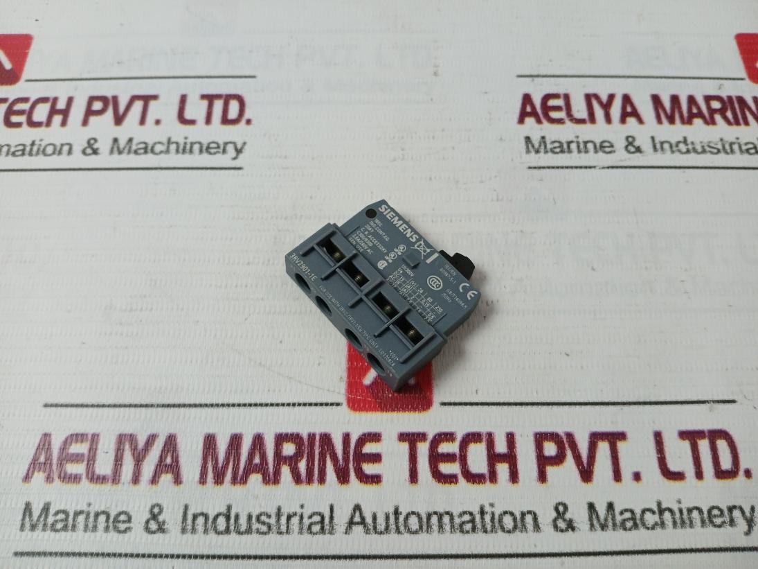 Siemens 3Rv2901-1E Auxiliary Switch Transverse 2.5A/240V 50Hz