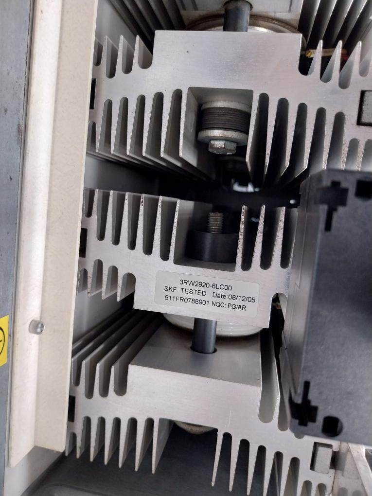 Siemens 3RW2242-0DB15 Solid-State Motor Starter