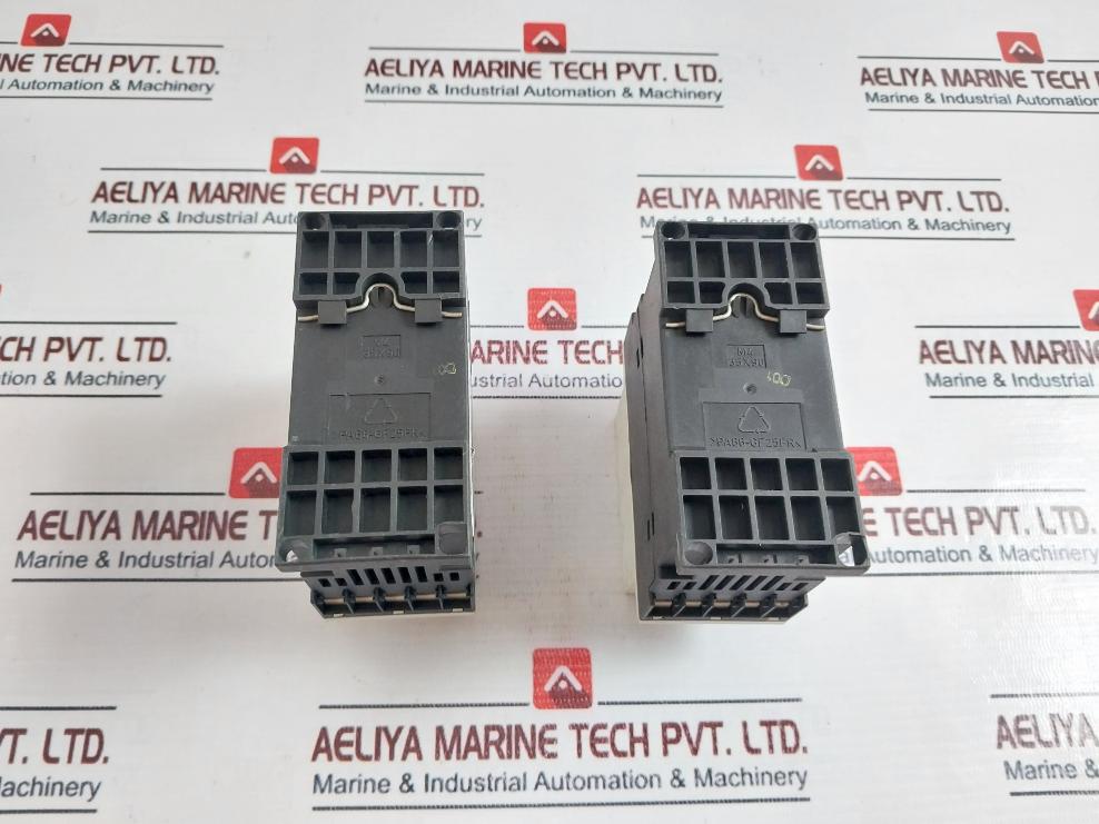 SIEMENS 3RW3016-1CB04 Soft Sterter