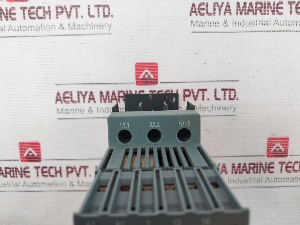 Siemens 3rw3018-1bb14 Ac Semiconductor Motor Soft Starter 200-480v 50/60hz