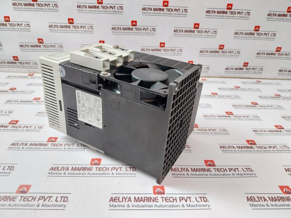 Siemens 3Rw4426-1Bc44 Soft Starter 50/60Hz