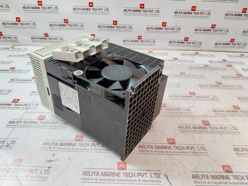 Siemens 3Rw4427-1Bc44 Motor Soft Starter Ip00 Class 10