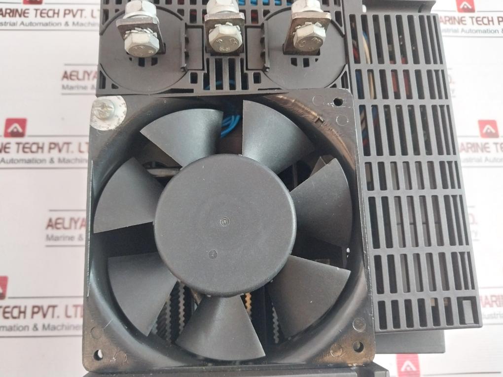 Siemens 3Rw4435-6Bc44 Sirius Semiconductor Motor Starter 50/60Hz