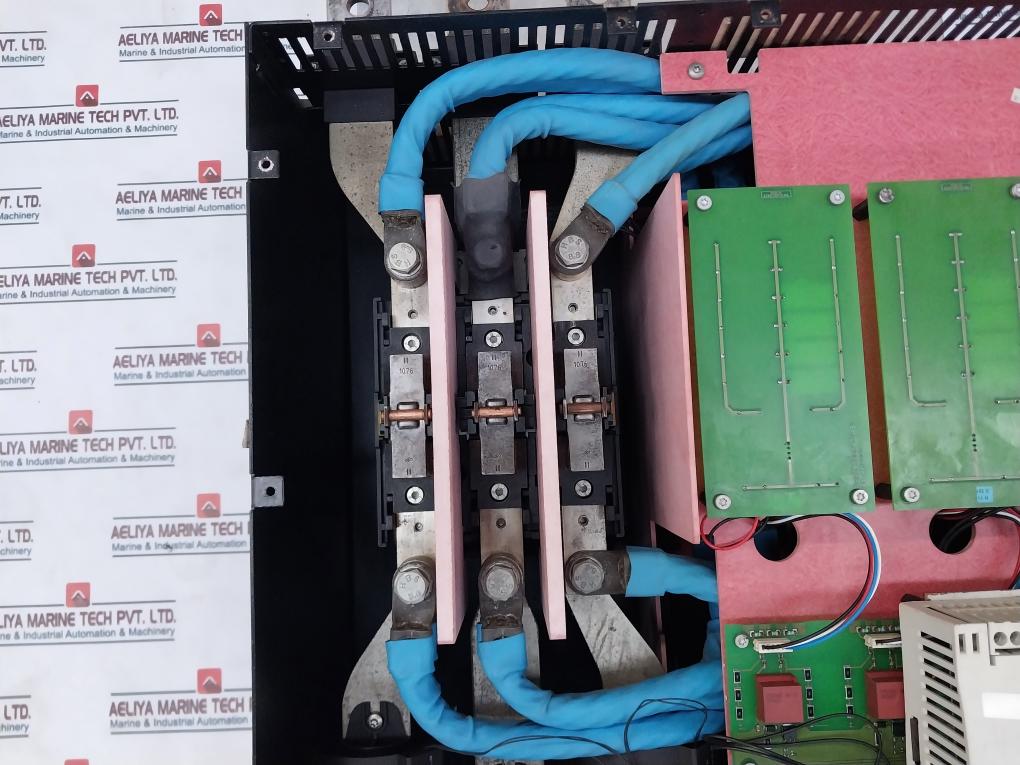 Siemens 3Rw4456-6Bc35 Ac Semiconductor Motor Starter 50-60Hz