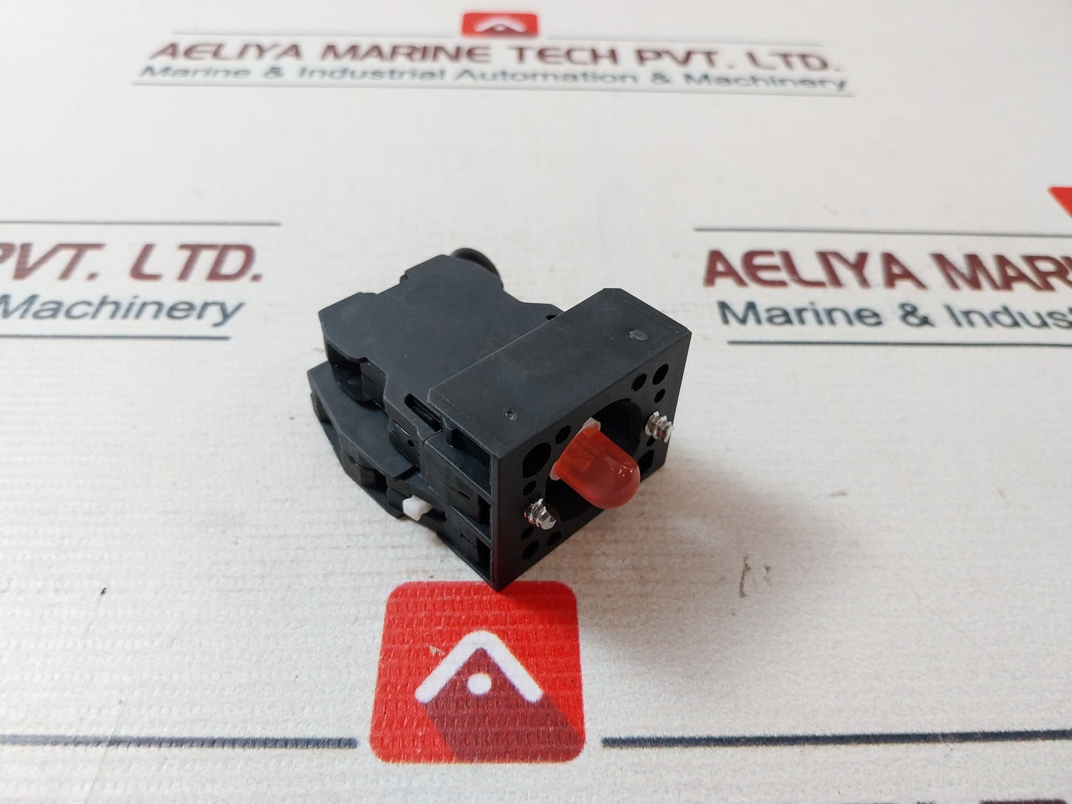 Siemens 3Sb14 01-5L Y1 Lamp Holder + Voltage Reducer 240V Ac