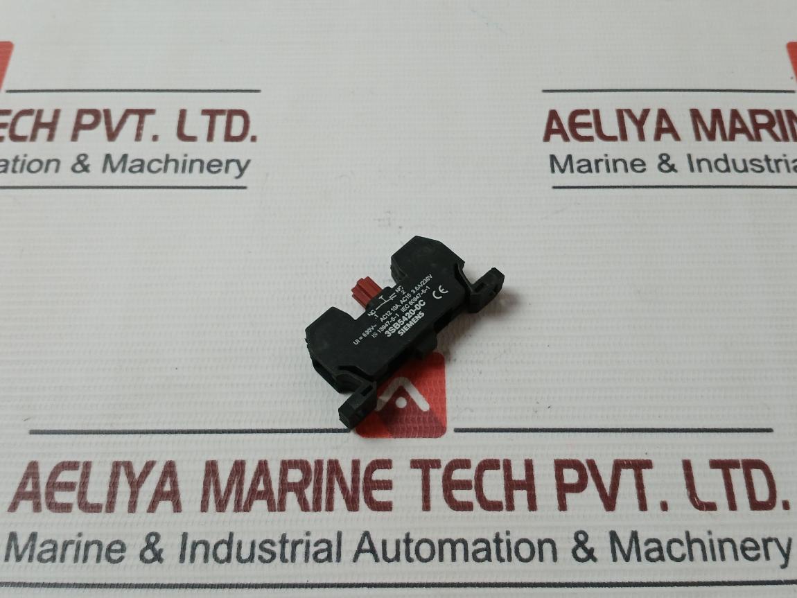 Lot Of 2X Siemens 3Sb5420-0C Push Buttons Contact Block 690V Ac Ac12 10A