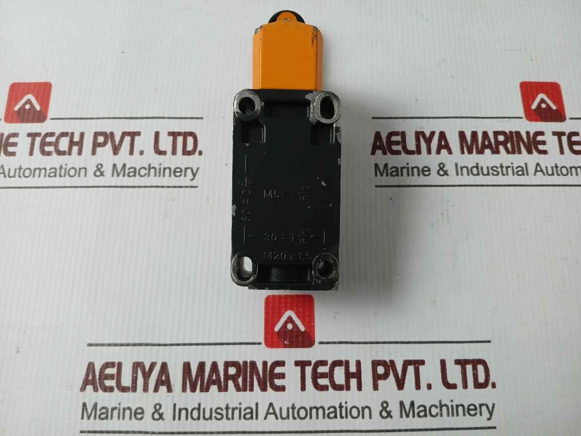 Siemens 3Se2 120-1Gw Limit Switch Ac15 230V 6A