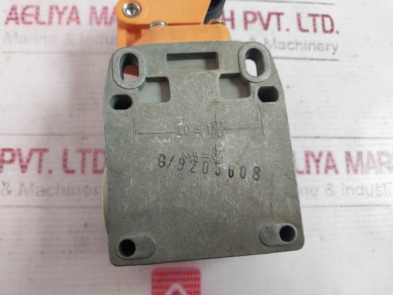 Siemens 3Se3 100-1E Limit Position Switch Ac-15 6A At 230V