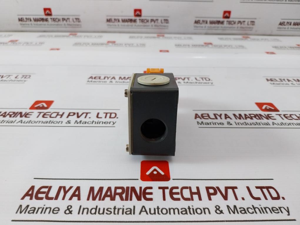 Siemens 3Se3 100-1E Limit Switch Ip67 500V Ac11 6A/220V