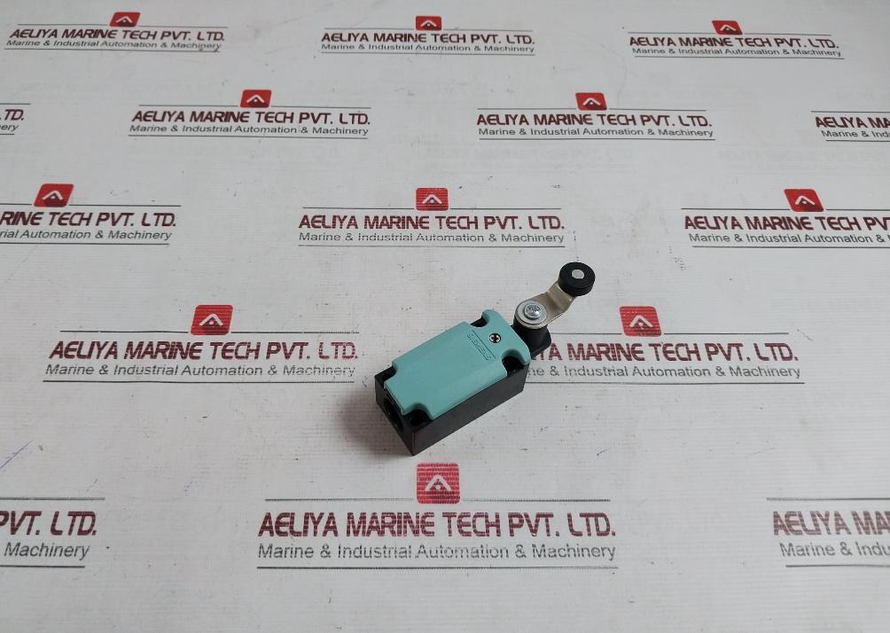 Siemens 3Se5112-0Ch01 Limit Switch Ip 66/67 400V 6Kv 240V 6A 1No/1Nc