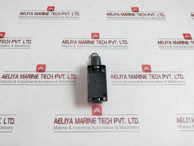 Siemens 3Se5112-0Ch01 Limit Switch Ip 66/67 400V 6Kv 240V 6A 1No/1Nc