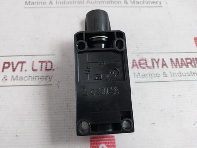 Siemens 3Se5112-0Ch01 Limit Switch Ip 66/67 400V 6Kv 240V 6A 1No/1Nc