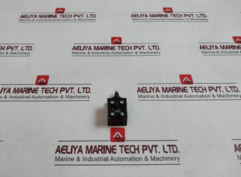 Siemens 3Se5250-0Bc05 Position Switch 3Se5250-0Bc05 Ac15 240V 6A