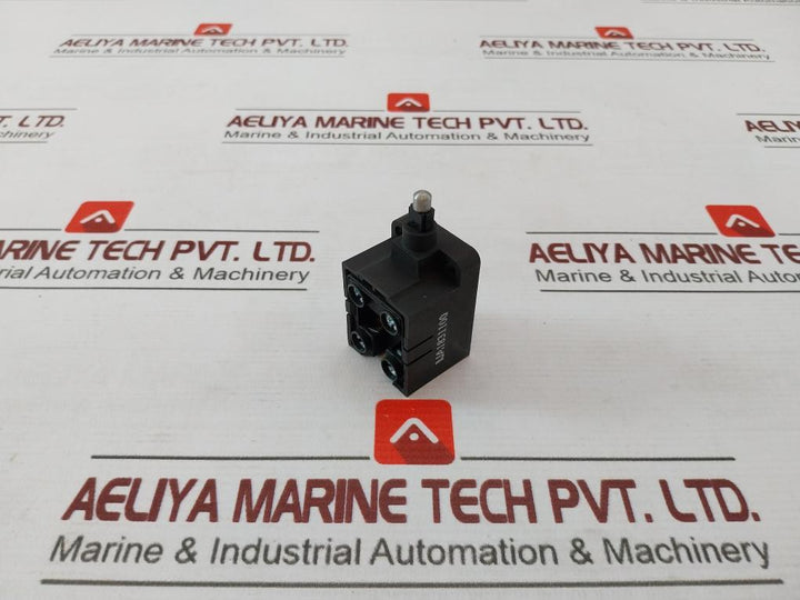 Siemens 3Se5250-0Bc05 Position Switch Ac15 240V 6A A5E31258866001 Ip20