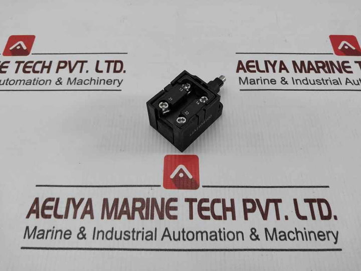 Siemens 3Se5250-0Yc05 Limit Switch Ac15 240V 6A 50Hz