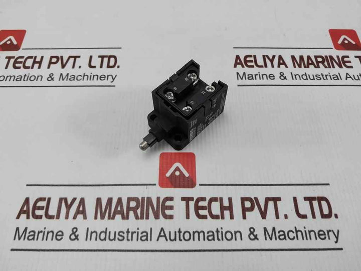 Siemens 3Se5250-0Yc05 Limit Switch Ac15 240V 6A 50Hz