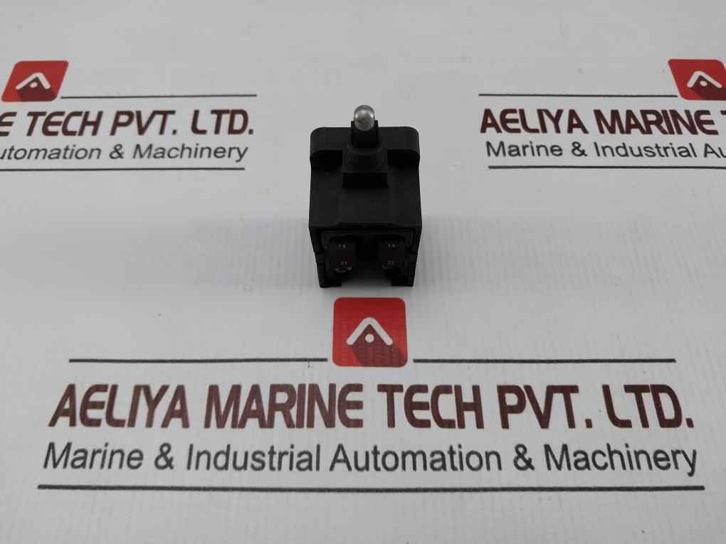 Siemens 3Se5250-0Yc05 Limit Switch Ac15 240V 6A 50Hz
