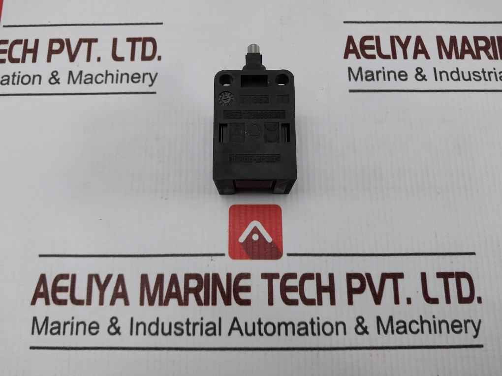 Siemens 3Se5250-0Yc05 Limit Switch Ac15 240V 6A 50Hz