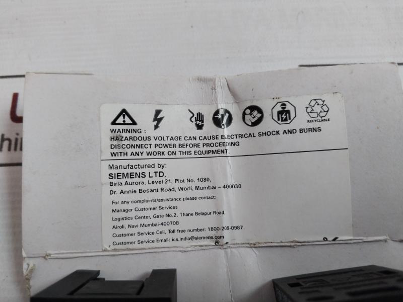 Siemens 3Se5250-0Yc05 Limit Switch Open Type Plastic With 2P Snap Action Cb Ac15