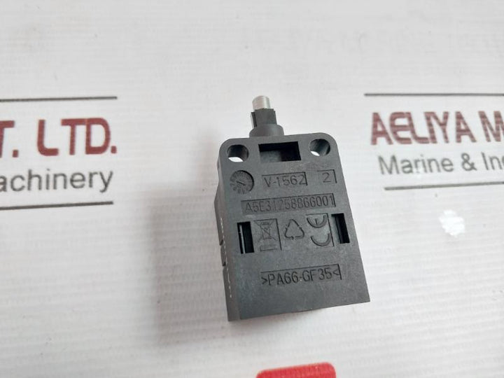 Siemens 3Se5250-0Yc05 Limit Switch Open Type Plastic With 2P Snap Action Cb Ac15