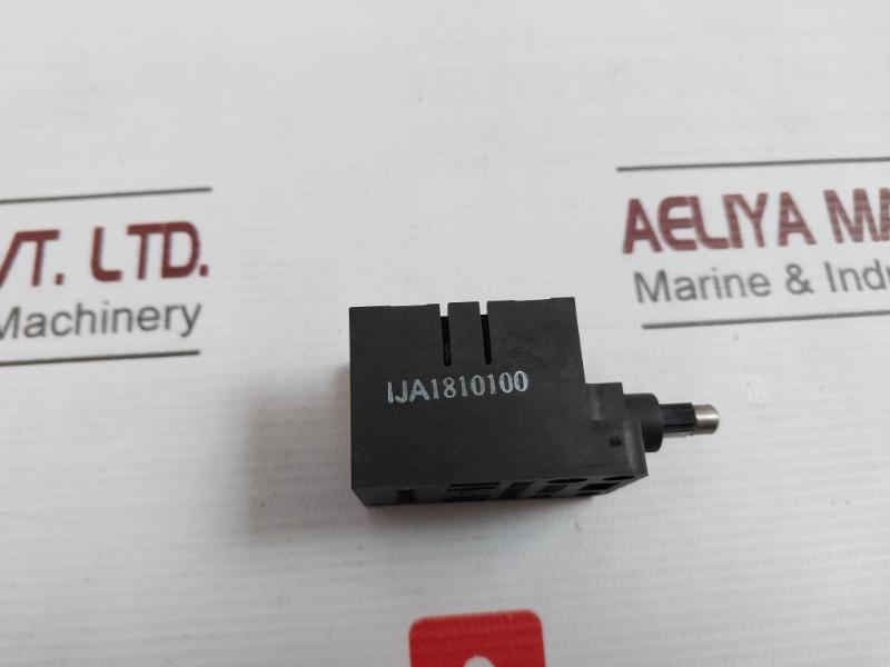 Siemens 3Se5250-0Yc05 Limit Switch Open Type Plastic With 2P Snap Action Cb Ac15