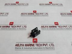 Siemens 3Se5250-0Yc05 Limit Switch Open Type Plastic With 2P Snap Action Cb Ac15