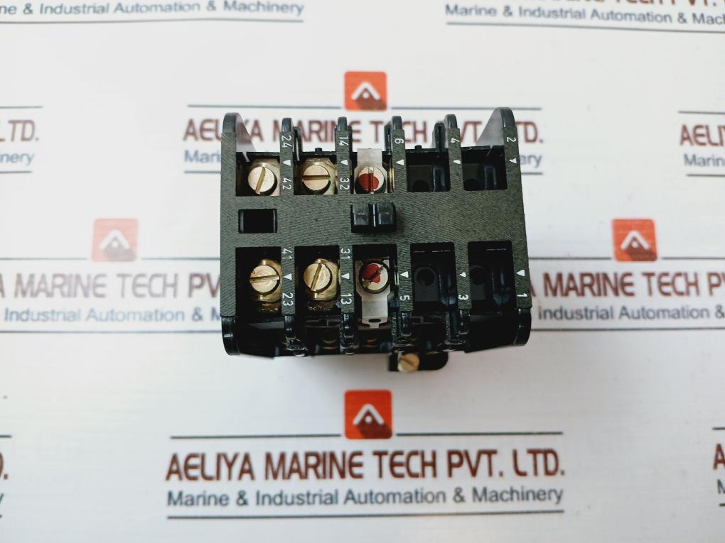 Siemens 3 Ta 21 12-5A Contactor Relay