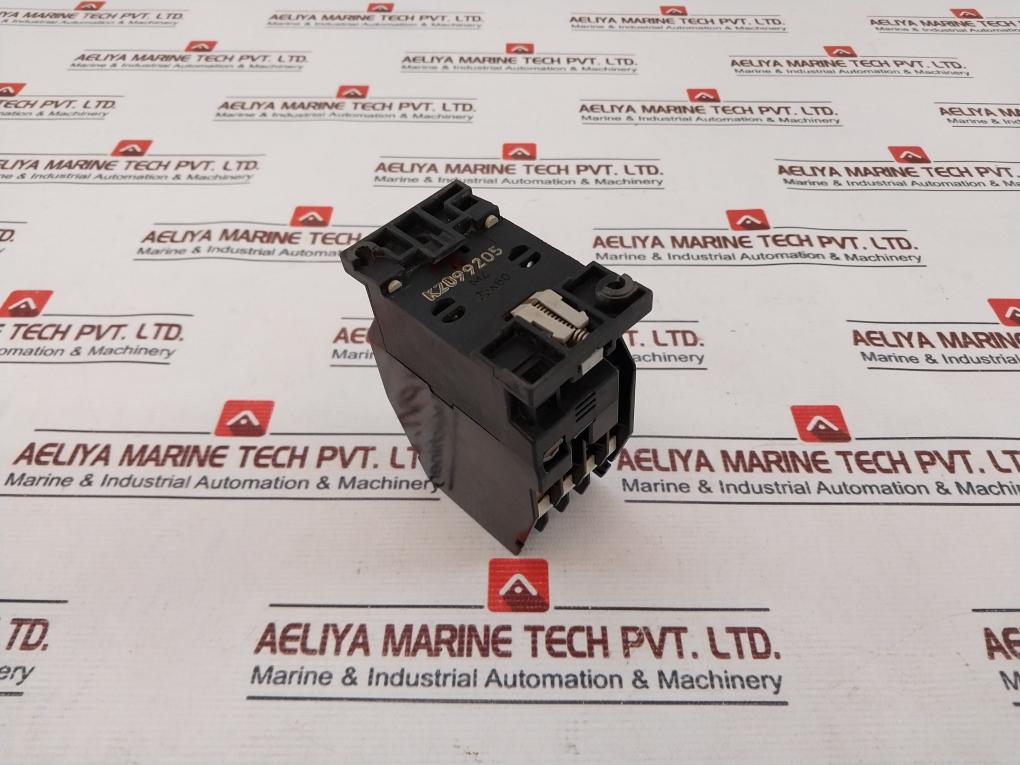 Siemens 3Tb41 17-0A Contactor 22A 500V