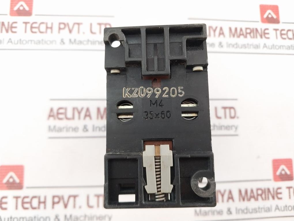 Siemens 3Tb41 17-0A Contactor 22A 500V