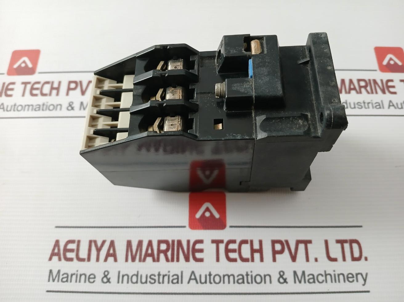 Siemens 3Tb43 17-0A Contactor 22E 35A 27A 600V Ac 220V 50Hz 264V 60Hz