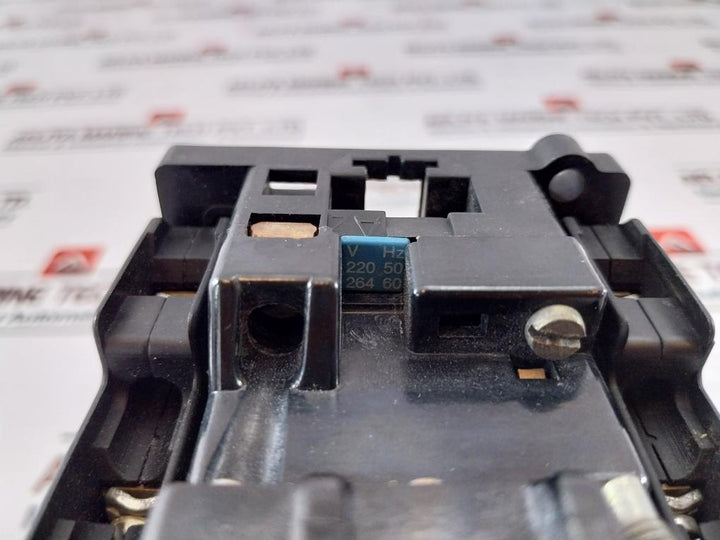 Siemens 3Tb44 17-0A Contactor 50A 660V~