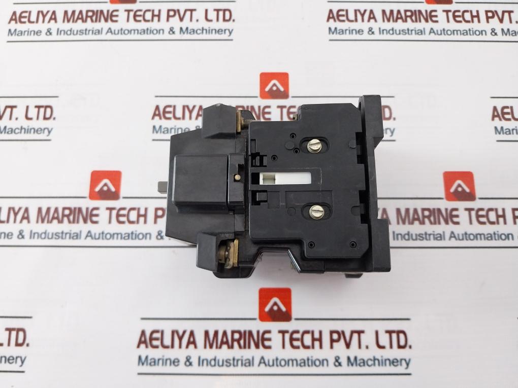 Siemens 3Tb44 17-0A Contactor 50A 660V~