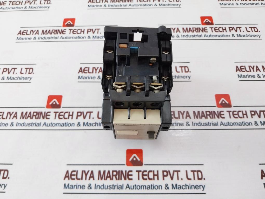 Siemens 3Tb44 17-0A Contactor 50A 660V~