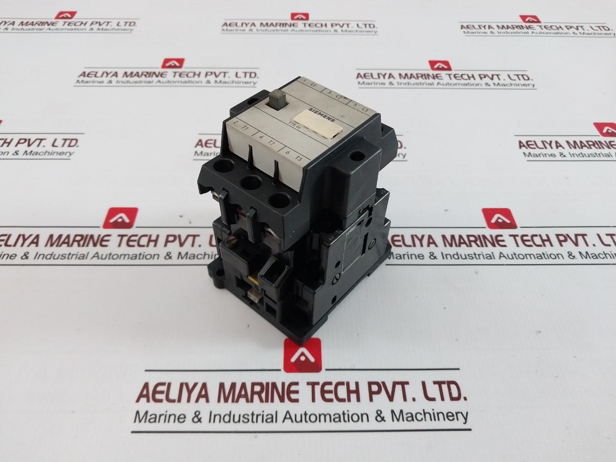 Siemens 3Tb44 17-0A Contactor Ie 45A