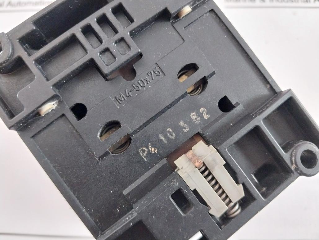 Siemens 3Tb44 17-0A Contactor Ie 45A