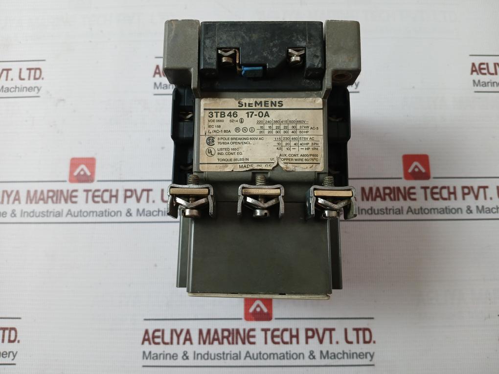 Siemens 3Tb46 17-0A 3-pole Motor Starter Contactor Vde 0660 Iec 158 600Vac 8A