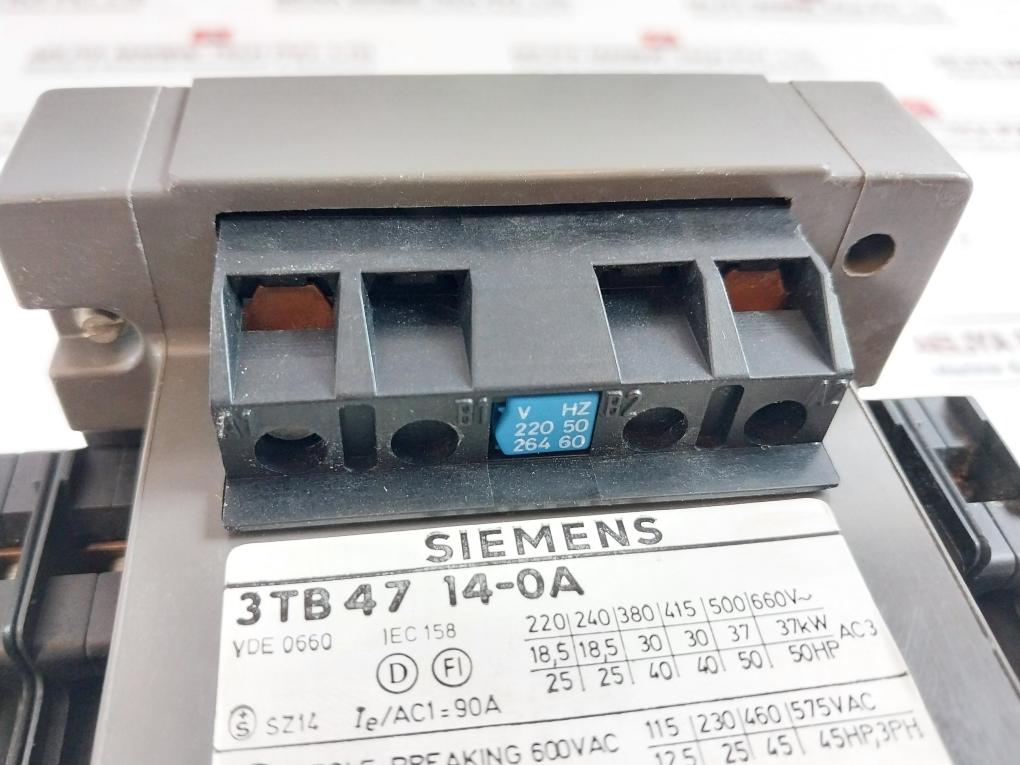 Siemens 3Tb47 14-0A Contactor 3 Pole