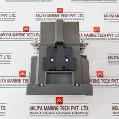 Siemens 3TB48 17-0B Contactor 3 Pole Breaking 600V AC
