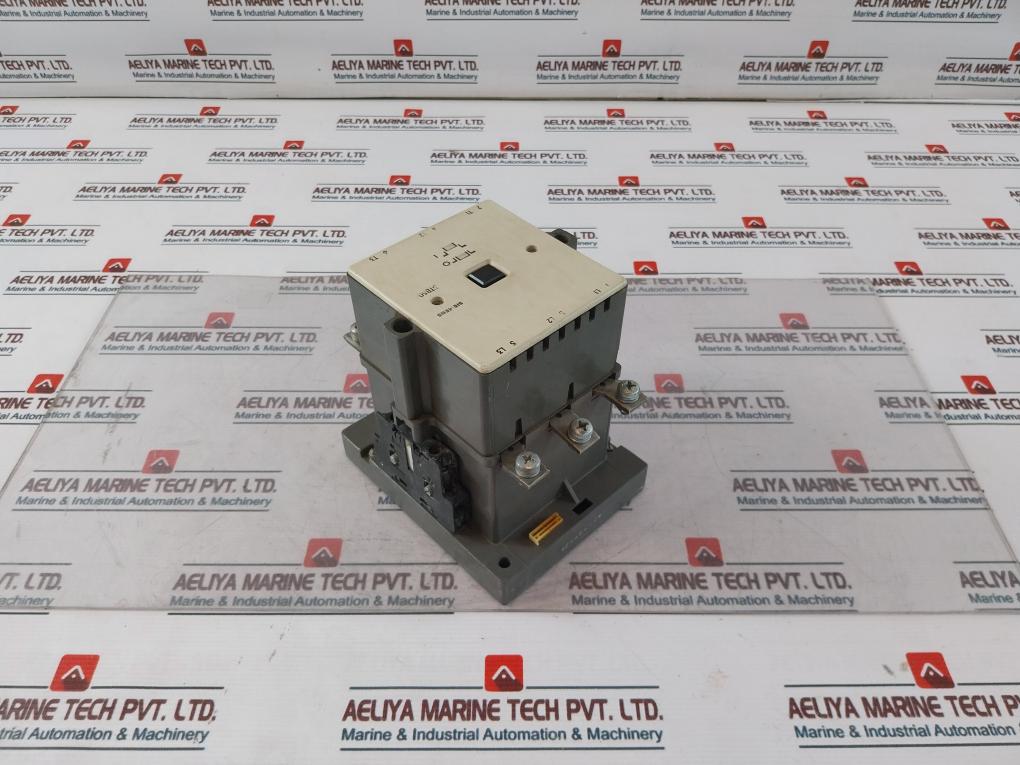 Siemens 3Tb5017-0A 3 Pole Contactor