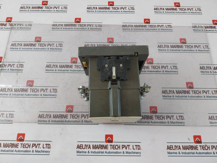 Siemens 3Tb5017-0A 3 Pole Contactor
