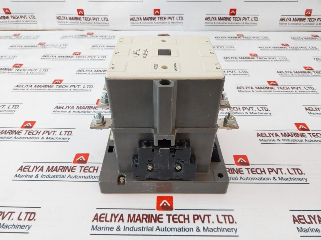 Siemens 3Tb5017-0A Contactor 264V 60Hz 220V 50Hz