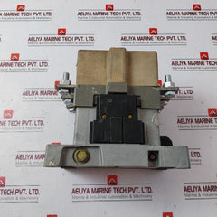 Siemens 3Tb54 17-0A 3 Pole Breaking Contactor 220V 60Hz