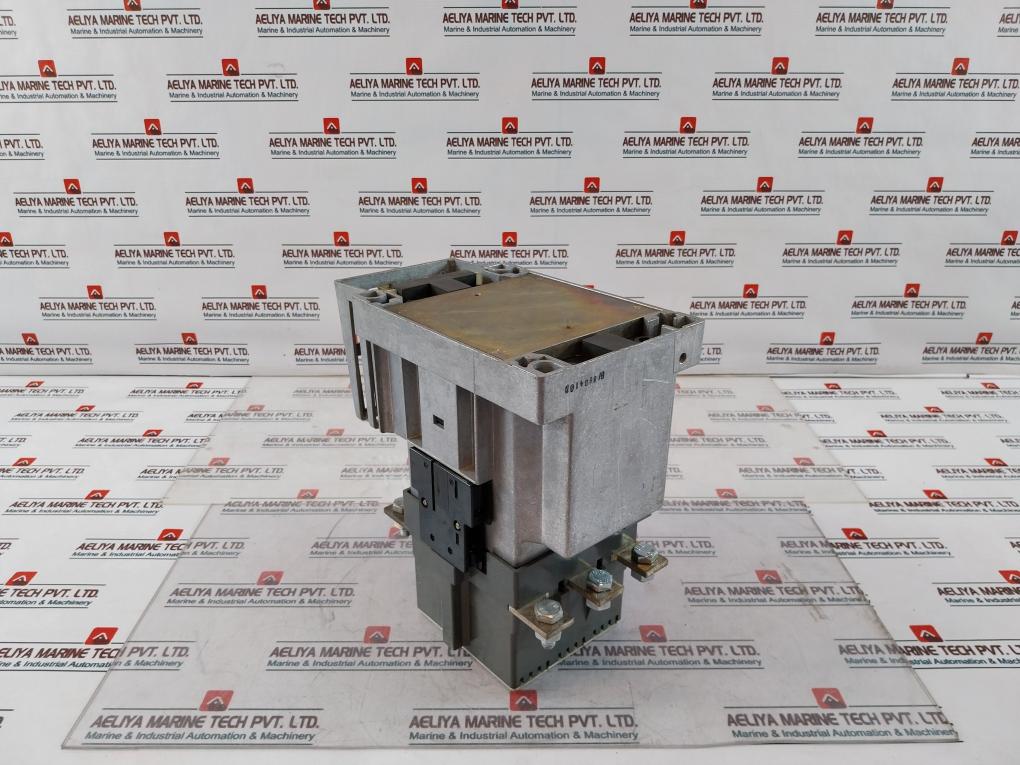 Siemens 3Tb54 17-0B 3 Pole Contactor 600Vac