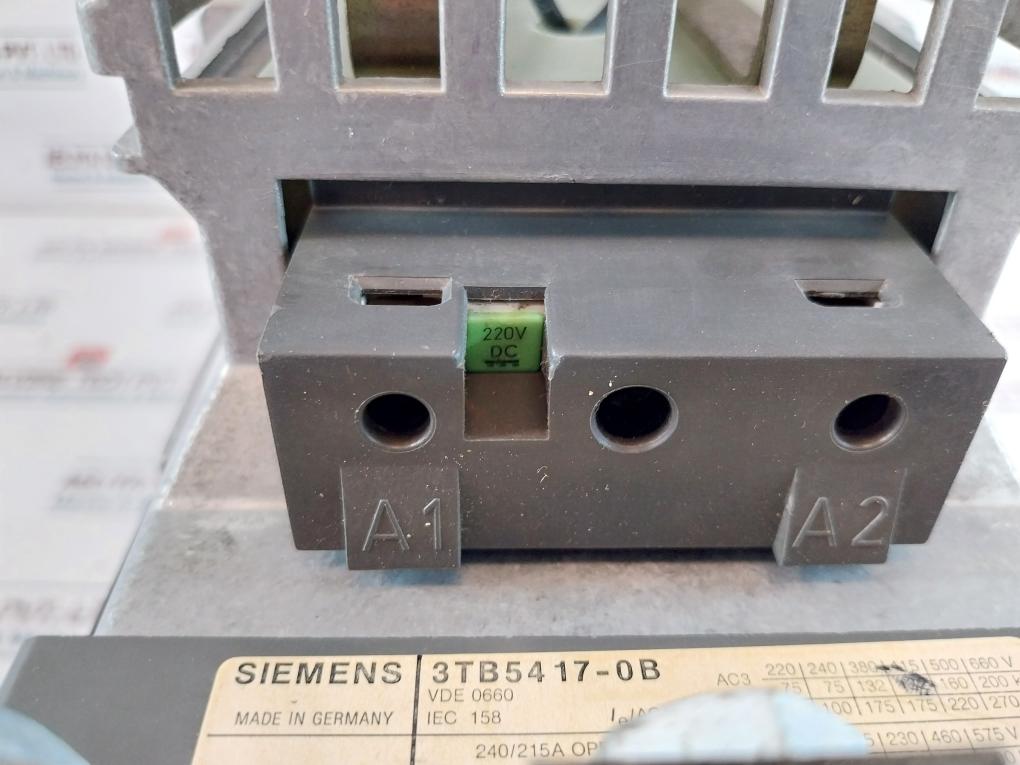 Siemens 3Tb54 17-0B 3 Pole Contactor 600Vac