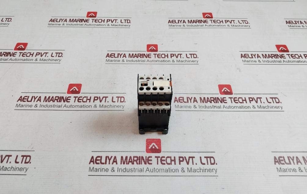 Siemens 3Tf2010-0Ak6 Contactor With Auxiliary Switch Block 600V Ac 3Tx4401-1A