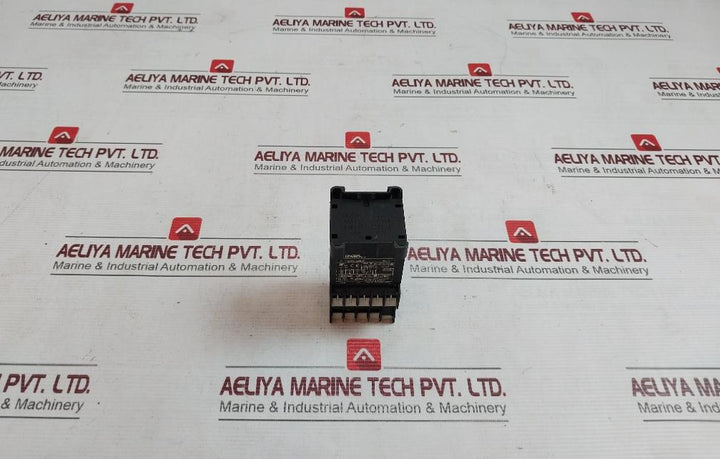 Siemens 3Tf2010-0Ak6 Contactor With Auxiliary Switch Block 600V Ac 3Tx4401-1A